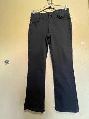 Apt. 9 Black Jeans with Blue Label